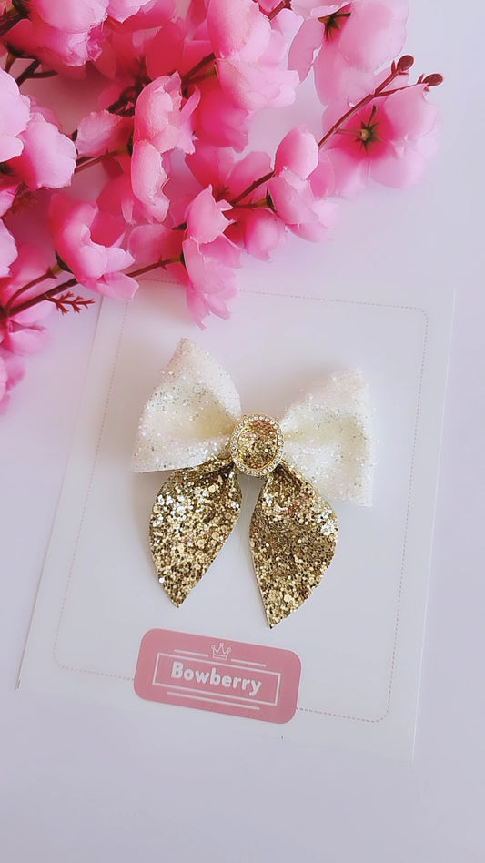 Golden Tailed bow clip